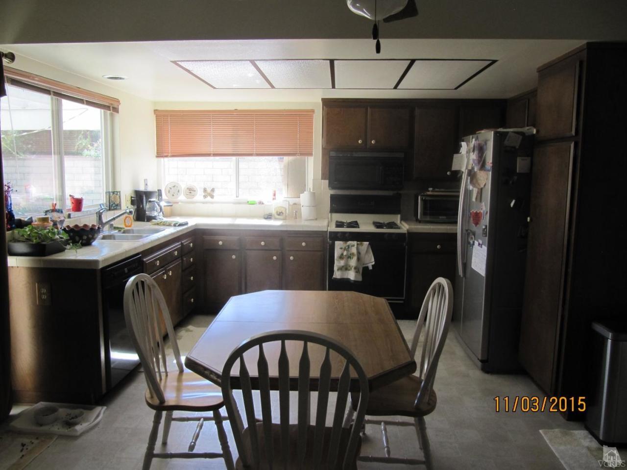 1098 Waltham Road Simi Valley, CA 93065 - Photo 3 of 16 Additional Photo
