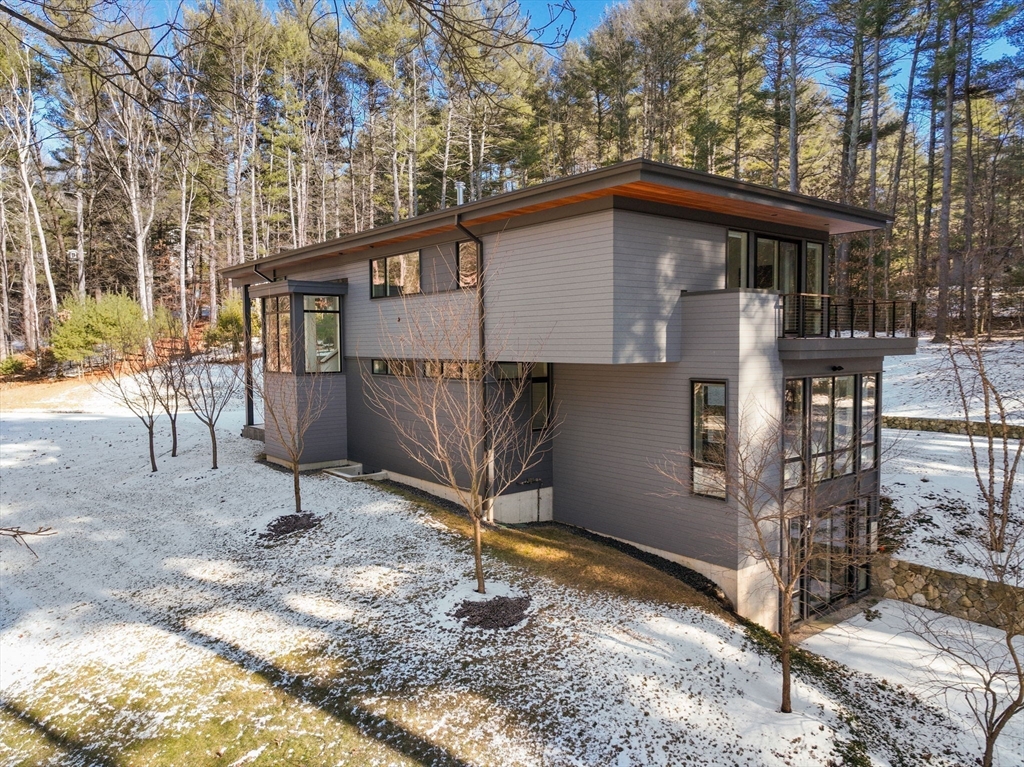 77 Kings Grant Road Weston, MA 02493 - Photo 2 of 38