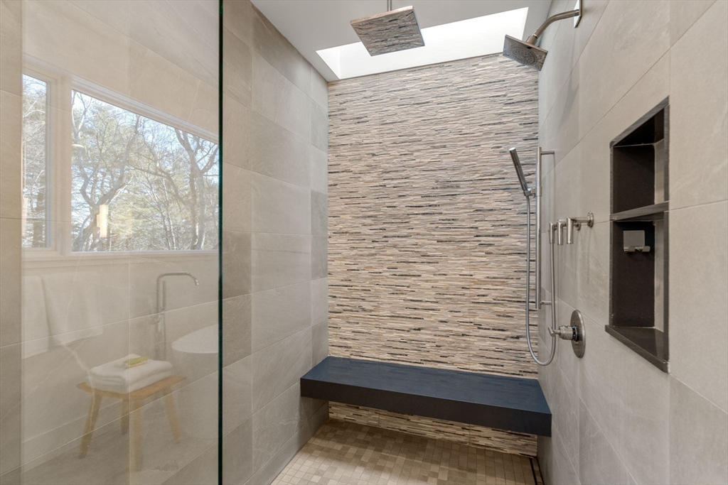 77 Kings Grant Road Weston, MA 02493 - Photo 23 of 38