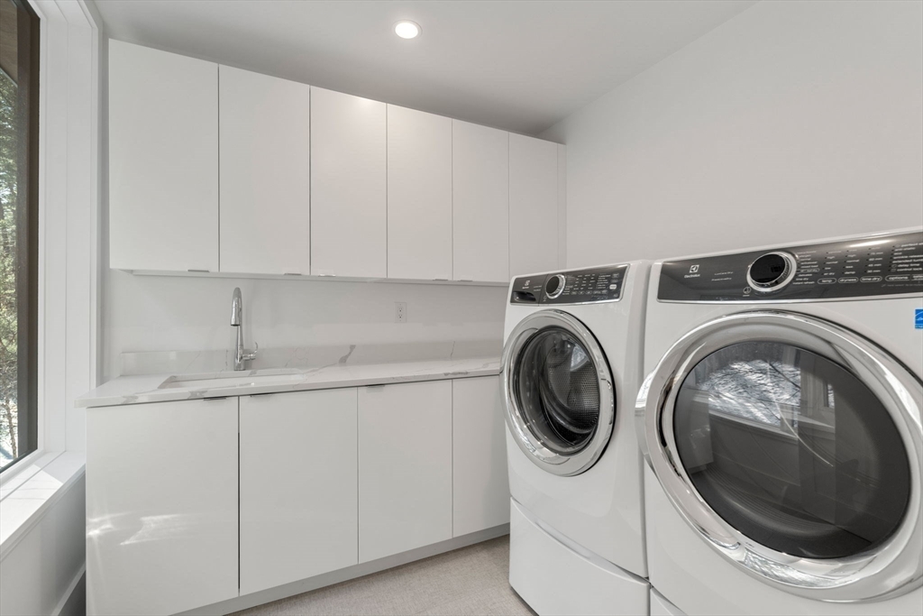 77 Kings Grant Road Weston, MA 02493 - Photo 31 of 38