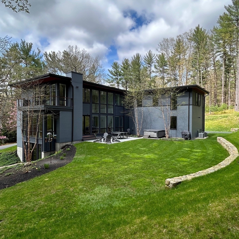 77 Kings Grant Road Weston, MA 02493 - Photo 37 of 38
