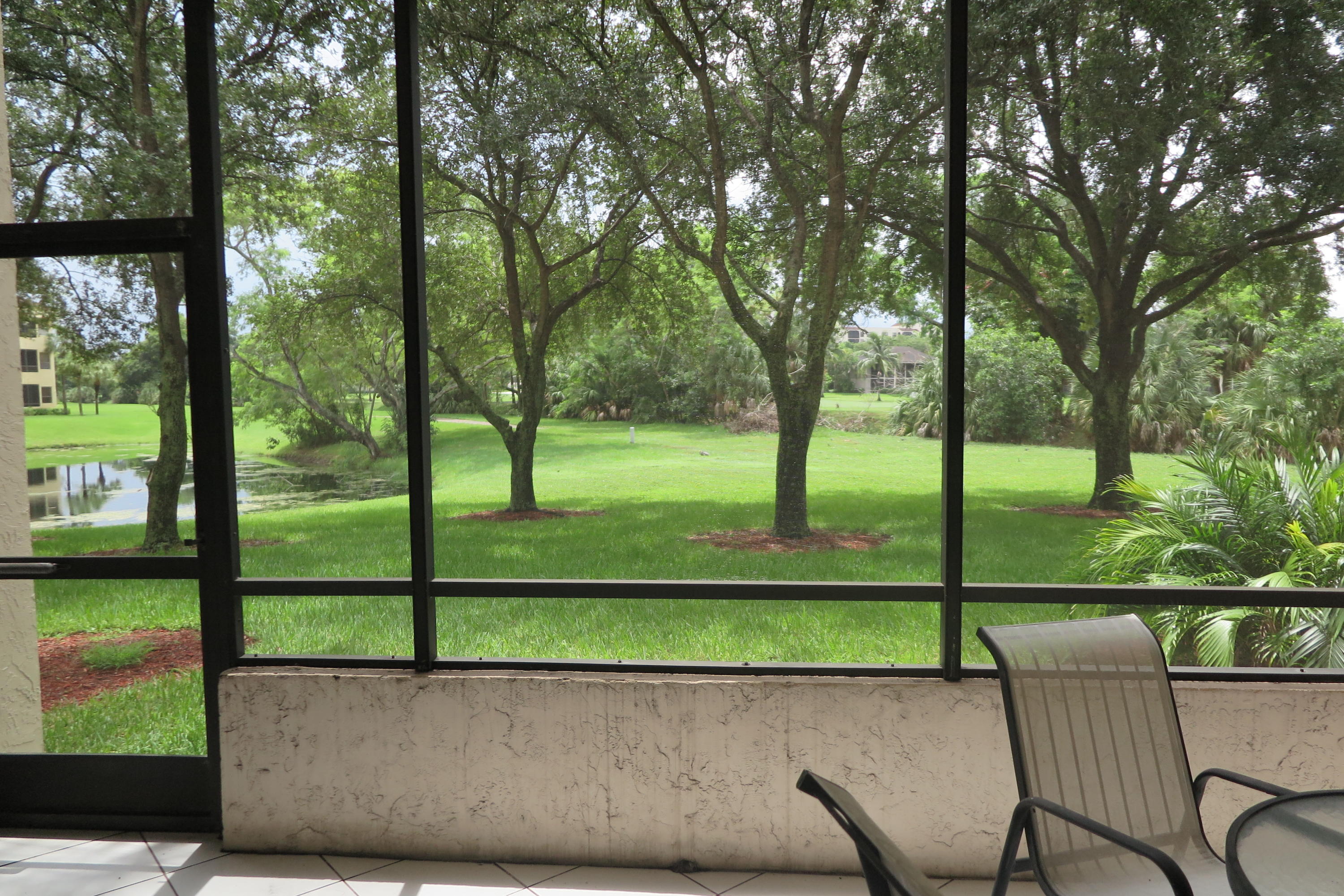 7546 La Paz Boulevard, Unit 105 Boca Raton, FL 33433 - Photo 16 of 21 Patio