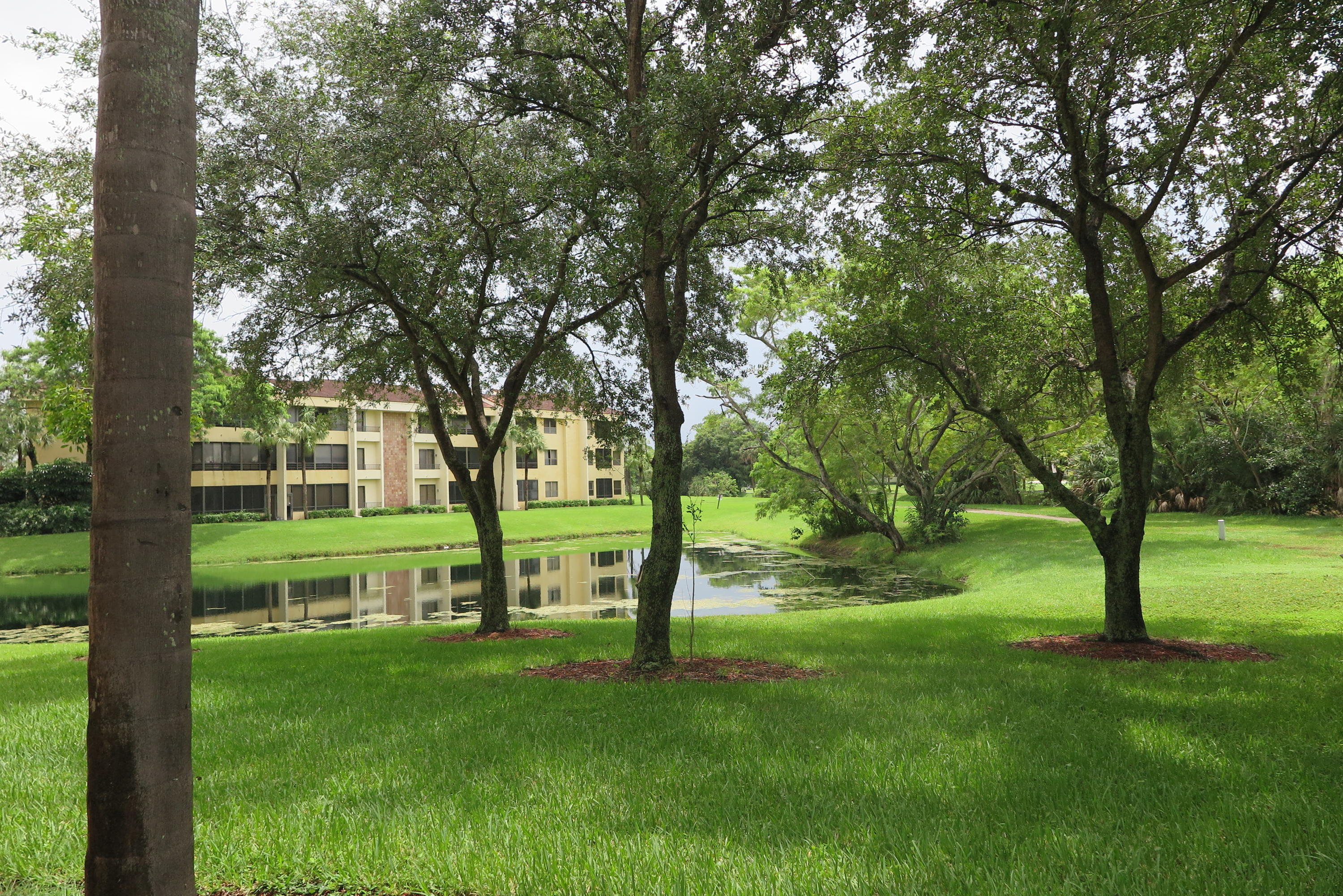 7546 La Paz Boulevard, Unit 105 Boca Raton, FL 33433 - Photo 17 of 21 View