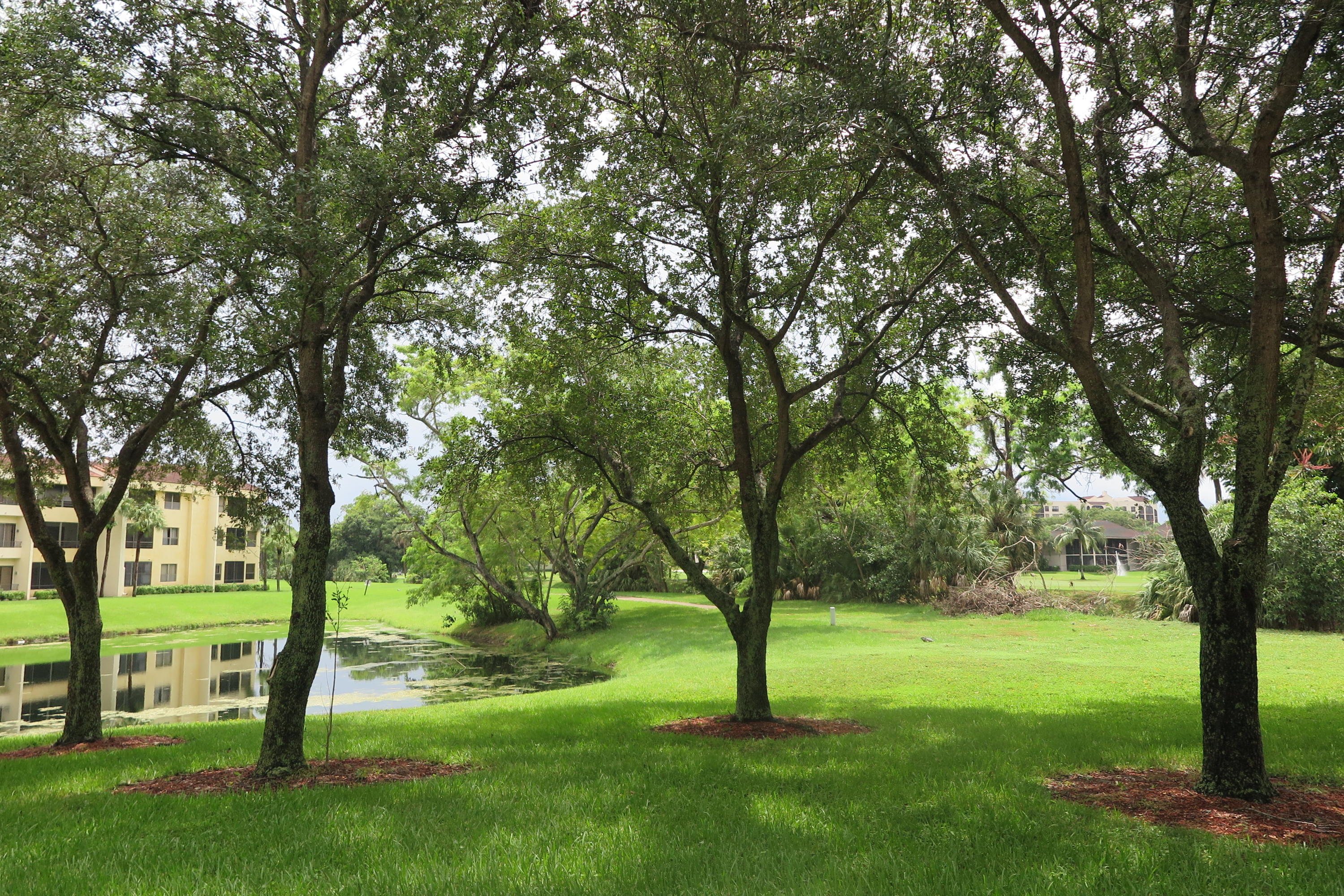 7546 La Paz Boulevard, Unit 105 Boca Raton, FL 33433 - Photo 18 of 21 View