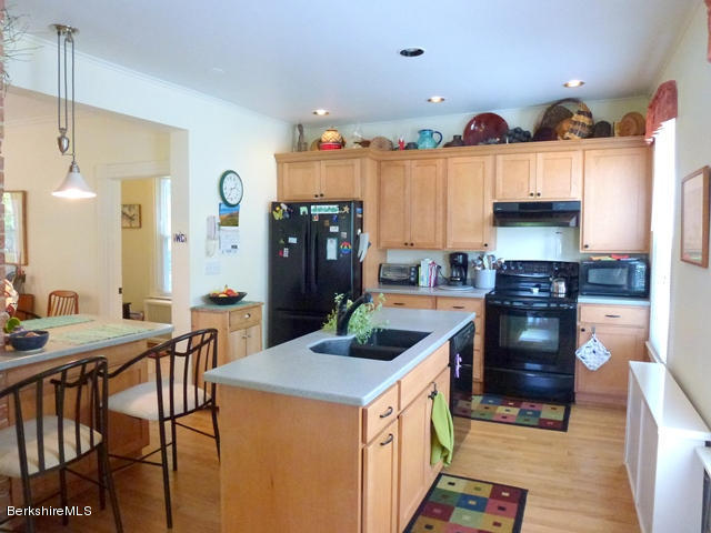 46 Stratton Road Williamstown, MA 01267 - Photo 15 of 21 Kitchen