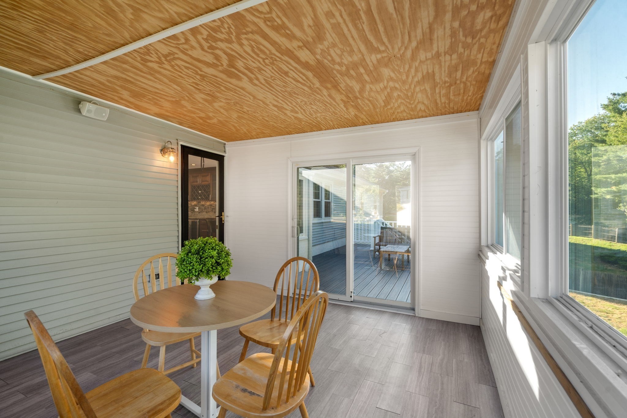 16 Bacon Road Framingham, MA 01701 - Photo 4 of 36 Gallery Image 4