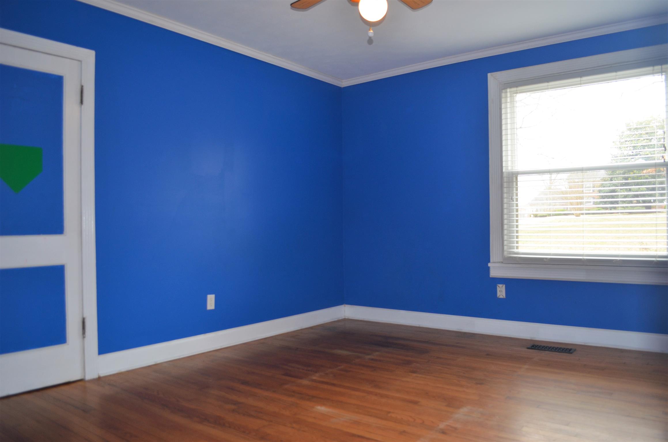 596 Parkway Road Tullahoma, TN 37388 - Photo 12 of 21 Gallery Image 12