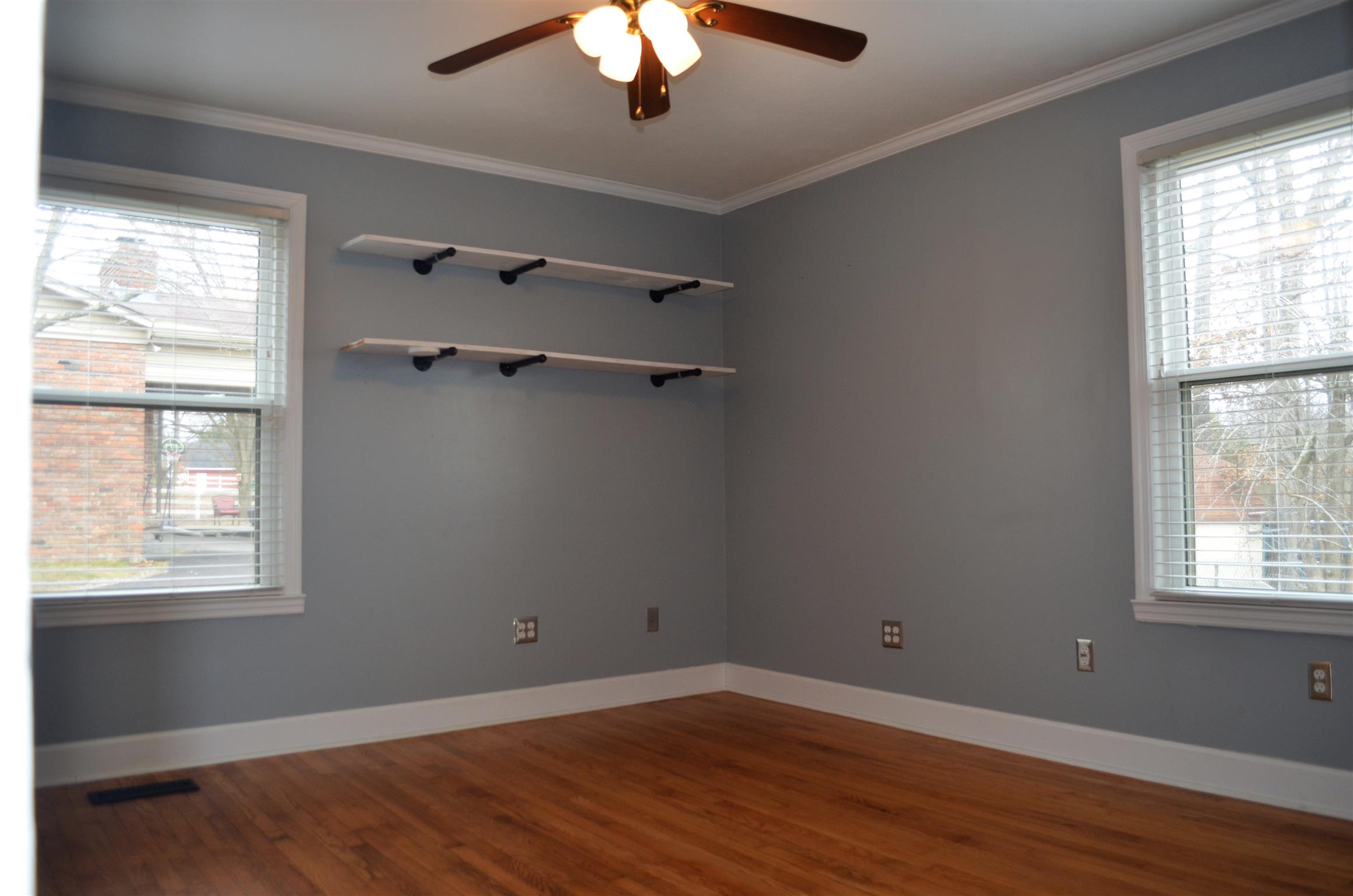 596 Parkway Road Tullahoma, TN 37388 - Photo 13 of 21 Gallery Image 13