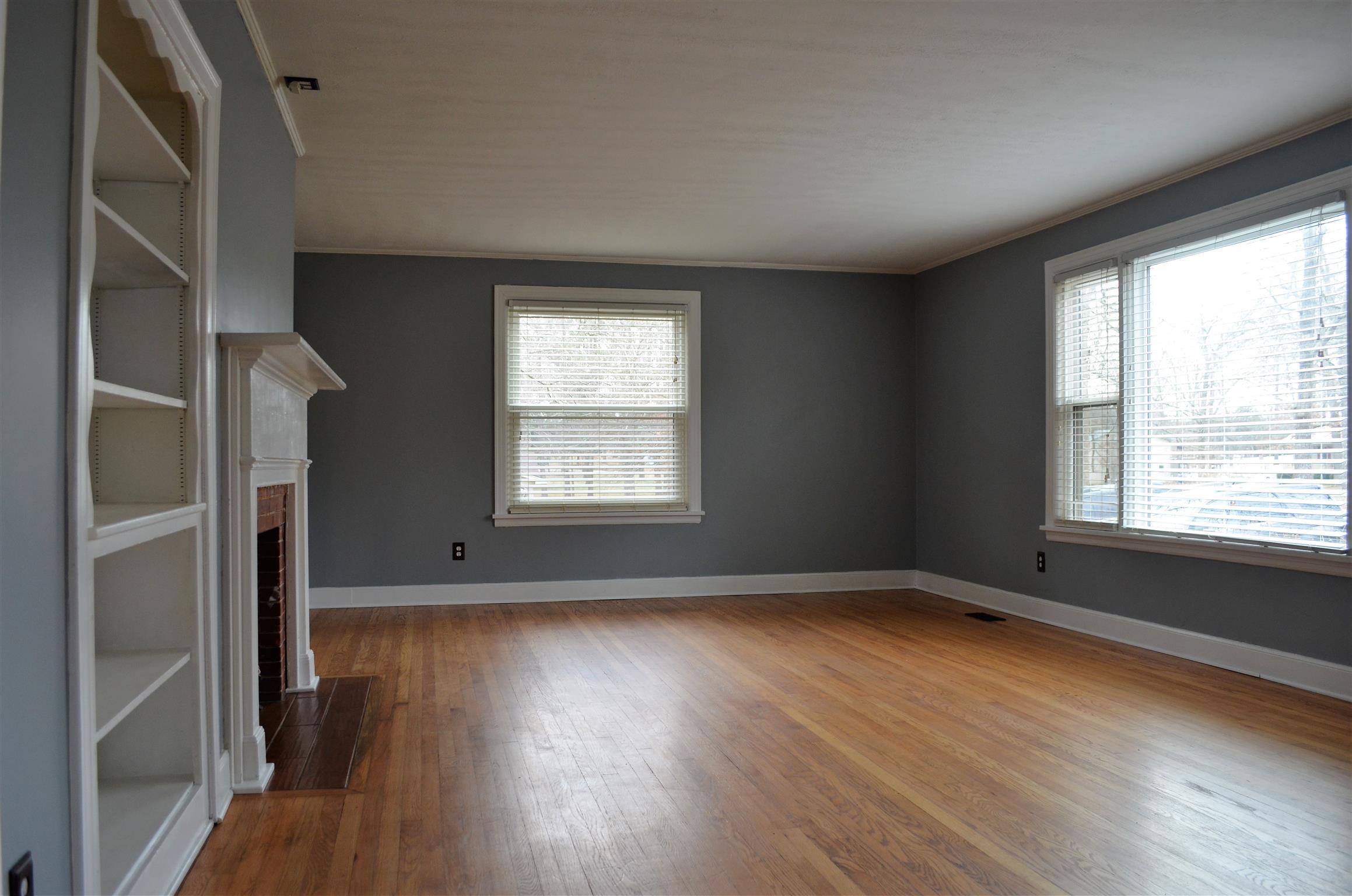 596 Parkway Road Tullahoma, TN 37388 - Photo 3 of 21 Gallery Image 3