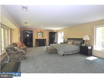 809 Maple Glen Lane Wayne, PA 19087 - Photo 9 of 12 Bedroom - Main