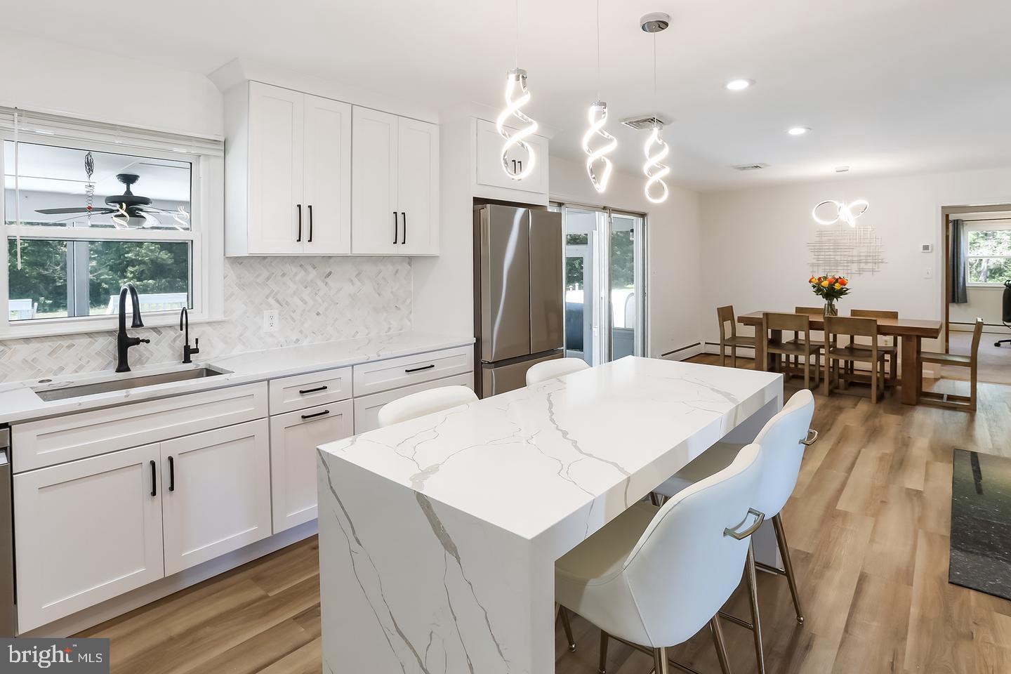 13640 Aden Road Nokesville, VA 20181 - Photo 2 of 32