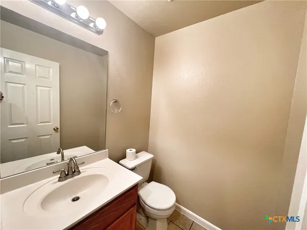 $2,175 | 364 Starling Creek, New Braunfels, TX 78130
