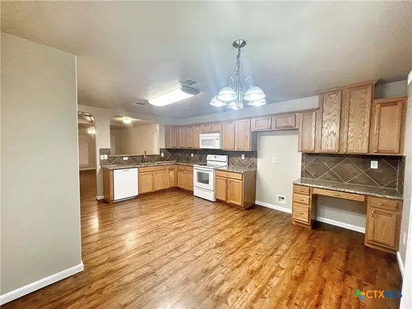 $2,175 | 364 Starling Creek, New Braunfels, TX 78130