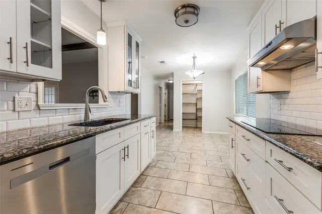 $575,000 | 7422 Foxworth Drive, Dallas, TX 75248