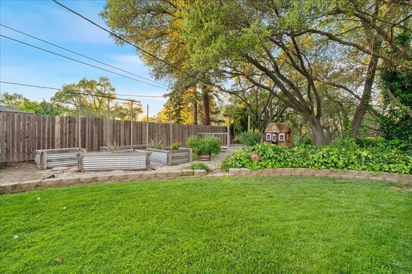 $795,000 | 1022 Charleston Circle, Roseville, CA 95661