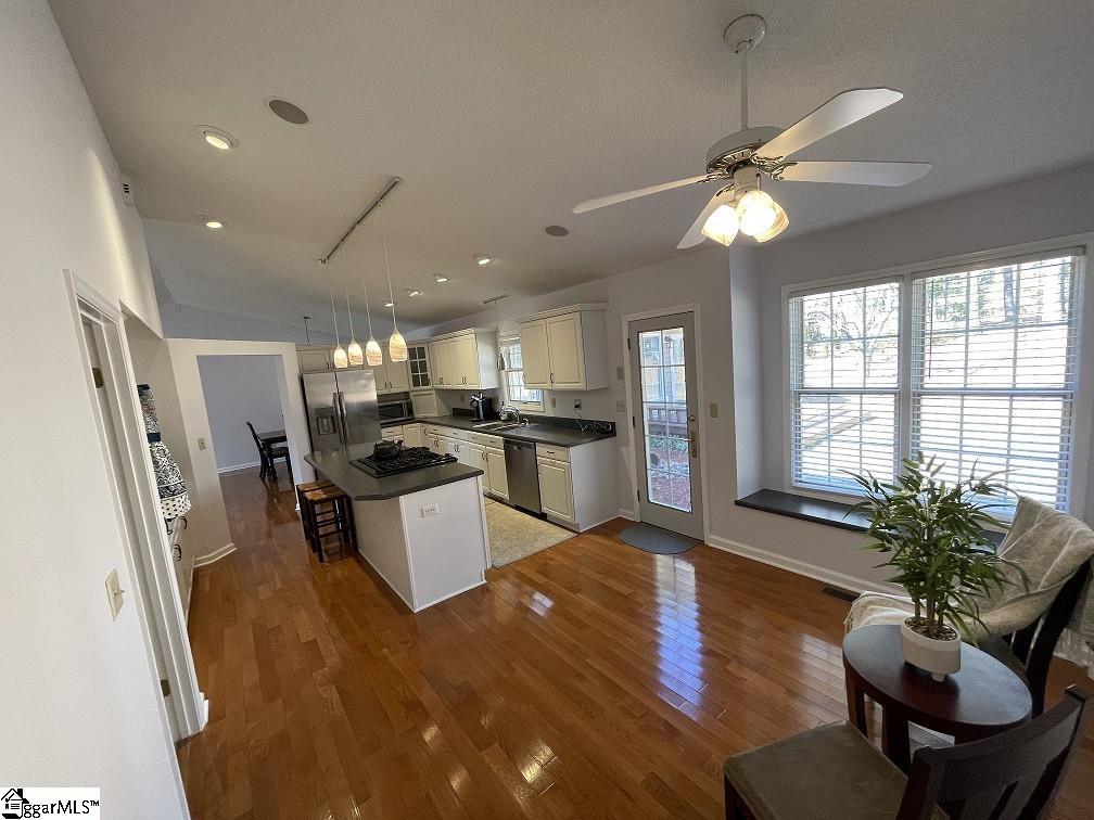126 Tall Pines Road Fountain Inn, SC 29644 - Photo 15 of 36
