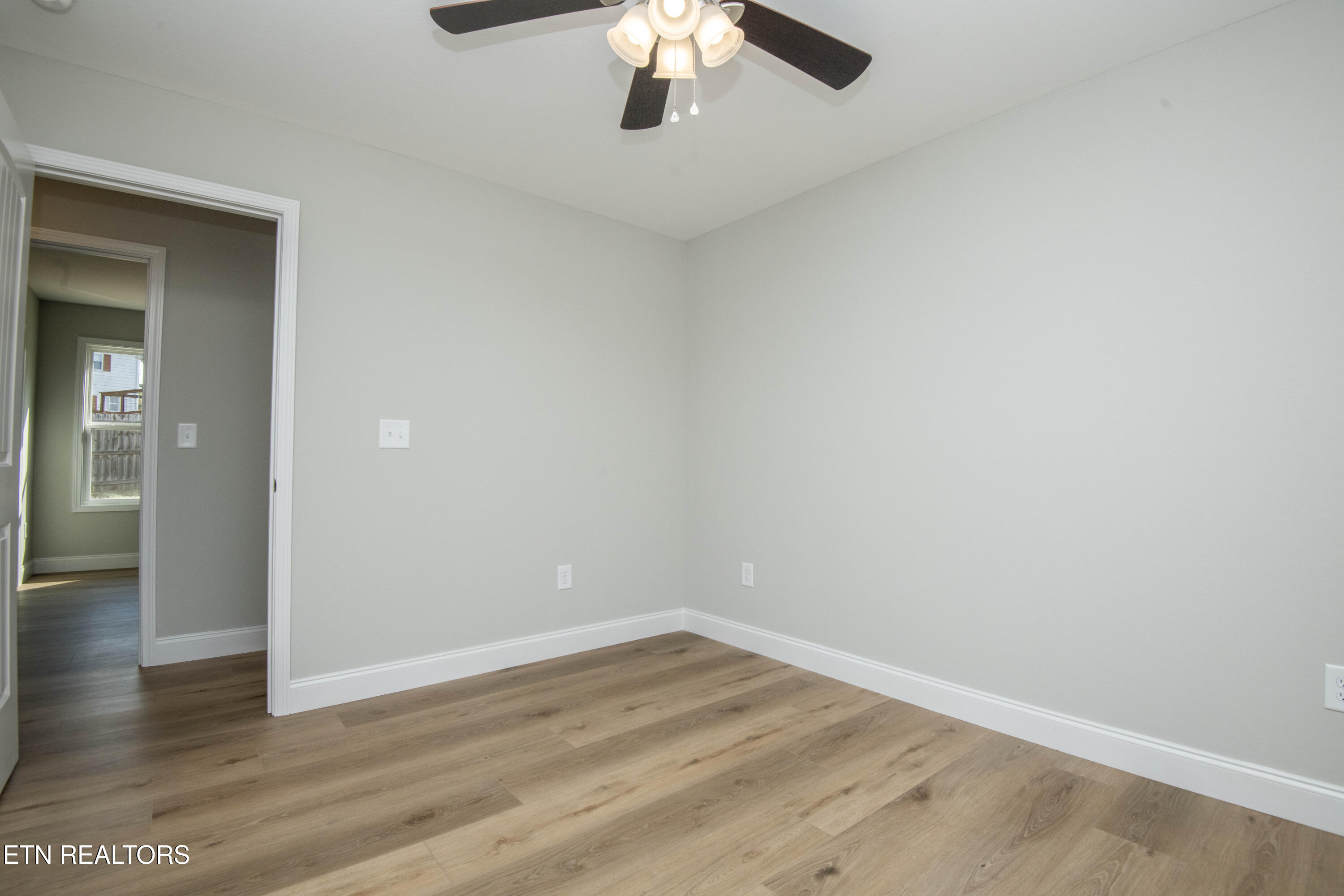 94 Wedgewood Road Oak Ridge, TN 37830 - Photo 23 of 41 23
