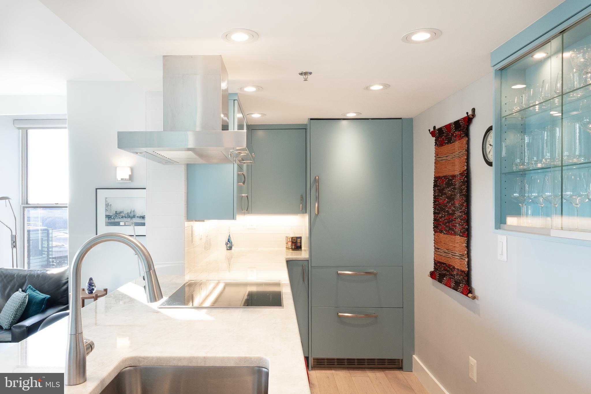 601 Pennsylvania Avenue Northwest, Unit 1407 Washington, DC 20004 - Photo 7 of 20