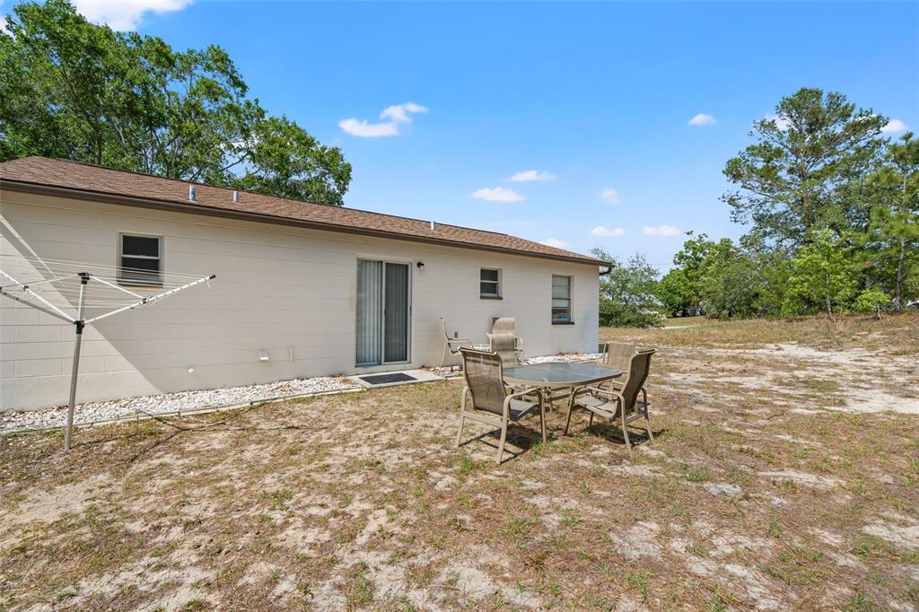 13002 Oneida Street Spring Hill, FL 34609 - Photo 25 of 36