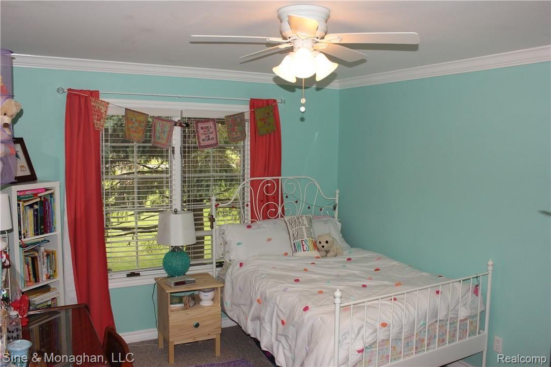 4186 State Road Fort Gratiot, MI 48059 - Photo 13 of 27 IMG_6829.JPG