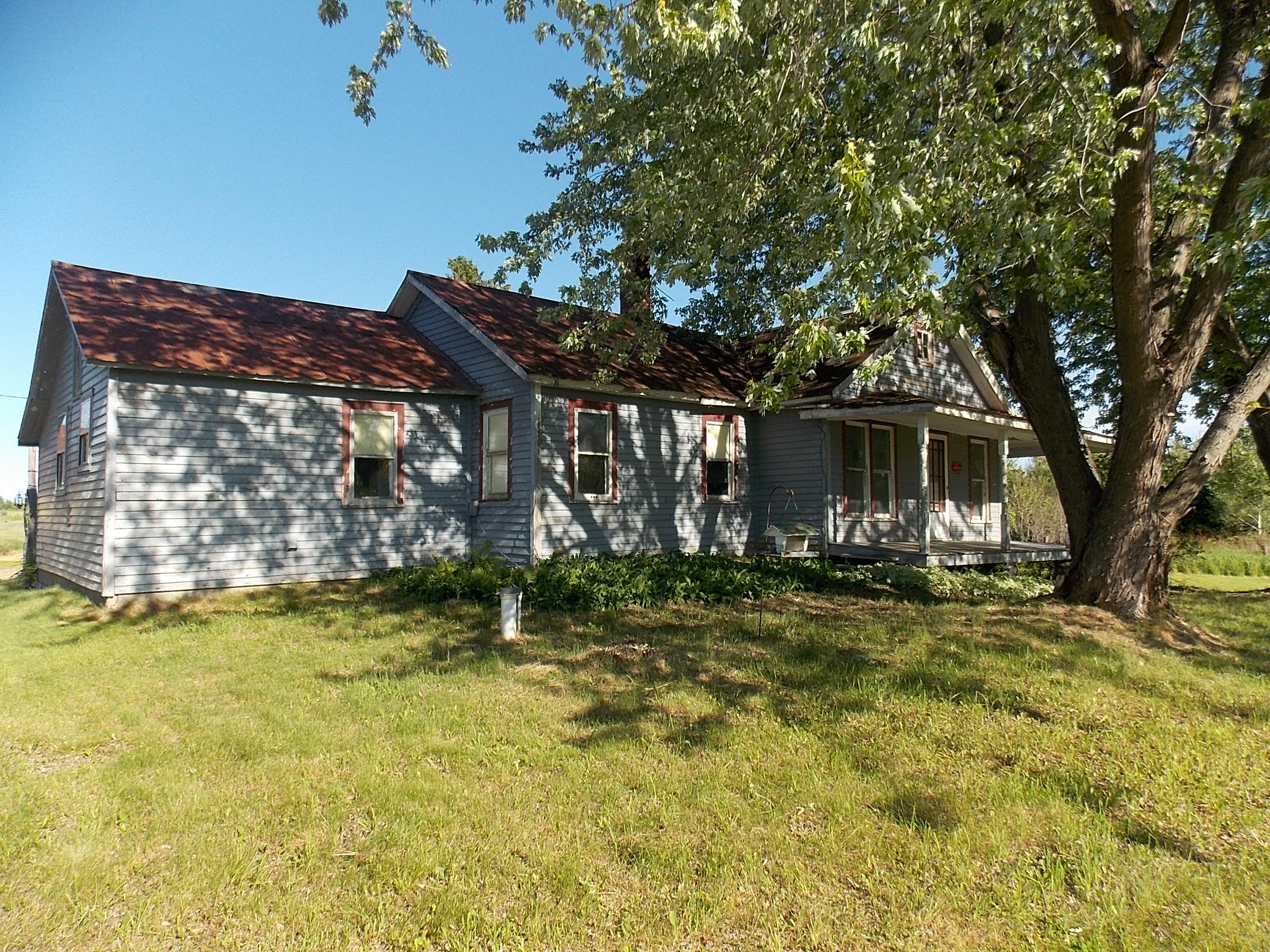 4208 Highway 33 Cheboygan, MI 49721 - Photo 1 of 53 Gallery Image 1