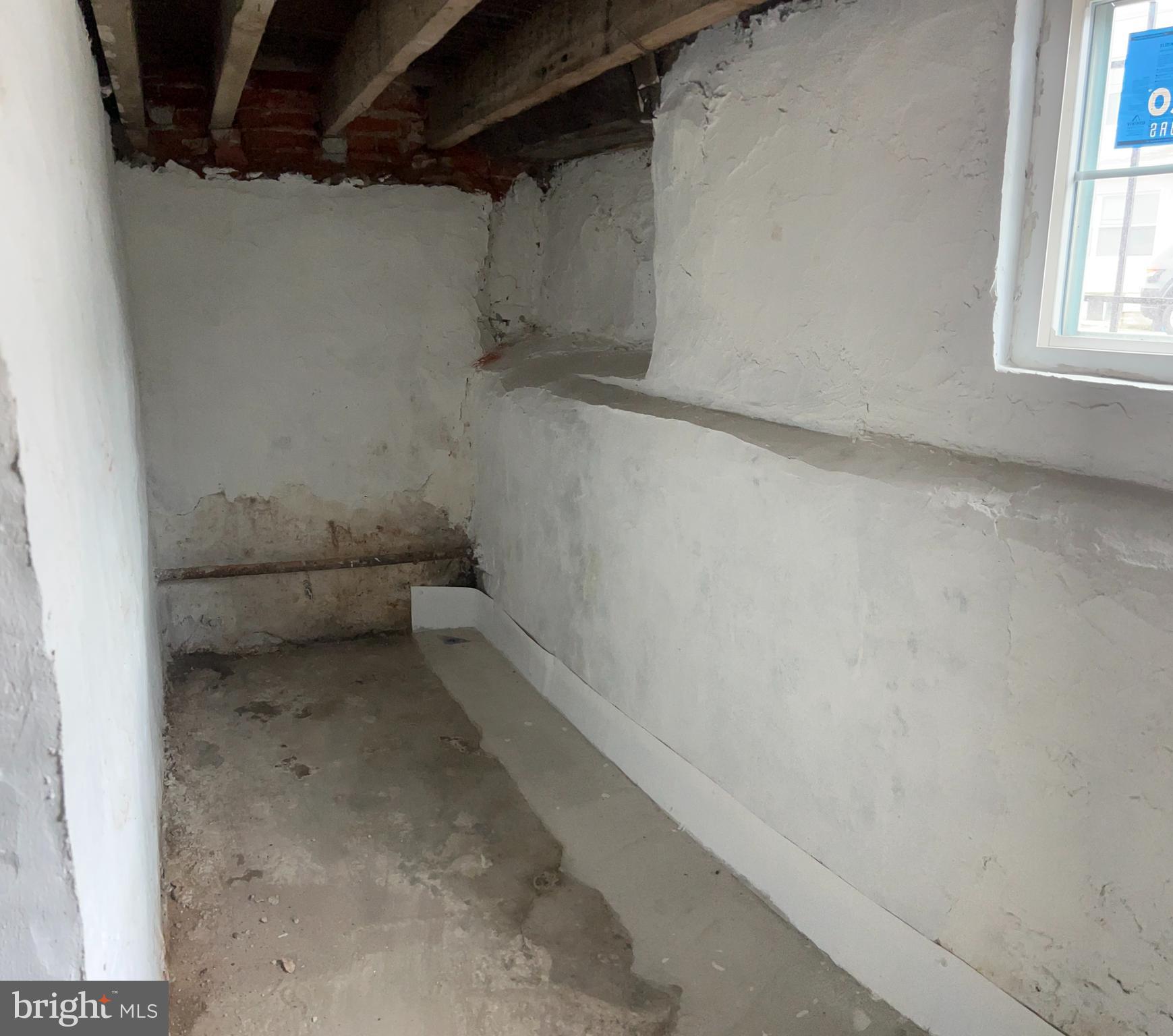 5519 Race Street Philadelphia, PA 19139 - Photo 23 of 25 an empty room