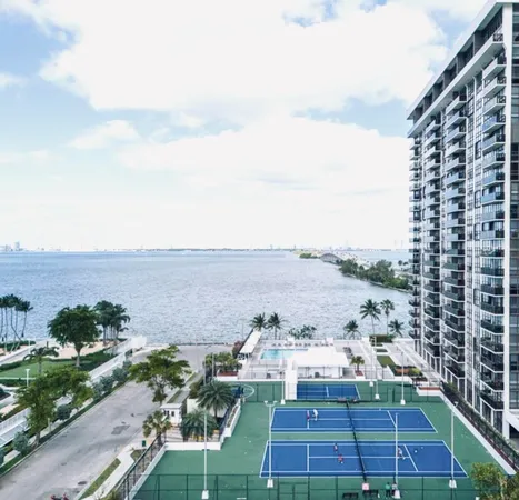 $3,200 | 600 Northeast 36th Street, Unit 1111, Miami, FL 33137