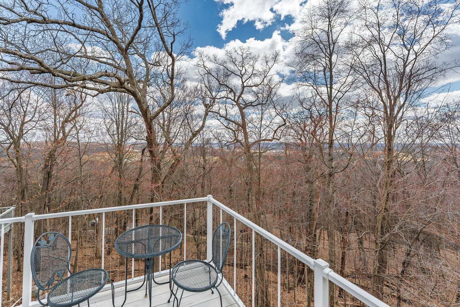 S6185 Bluff Road, Unit 4 Merrimac, WI 53561 - Photo 23 of 34