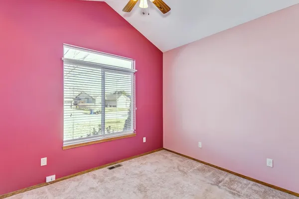 $299,900 | 2101 East Brookstone Street, Derby, KS 67037