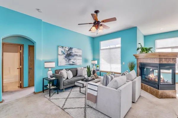 $299,900 | 2101 East Brookstone Street, Derby, KS 67037