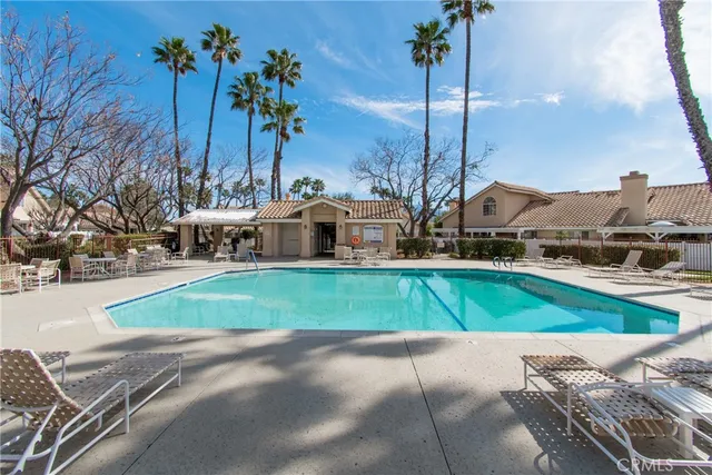 $289,500 | 440 La Costa Drive, Banning, CA 92220