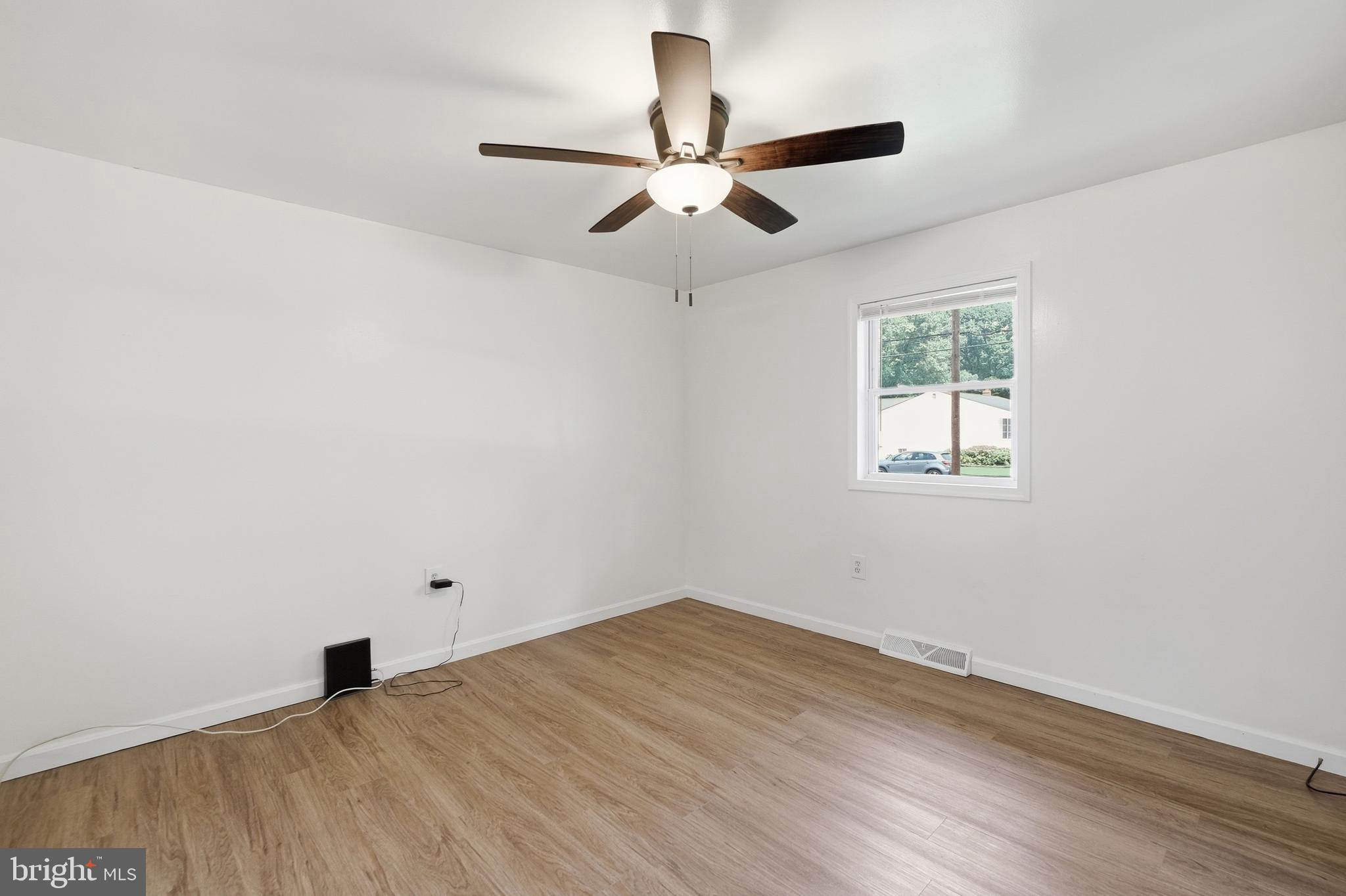 550 Sunset Knoll Road Pasadena, MD 21122 - Photo 24 of 49 Gallery Image 24