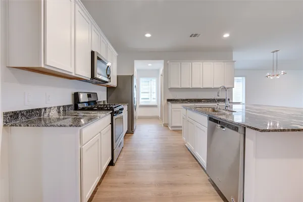 $2,750 | 7715 Smooth Vly Court, Rosharon, TX 77583