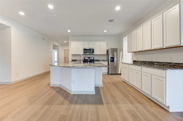 $2,750 | 7715 Smooth Vly Court, Rosharon, TX 77583