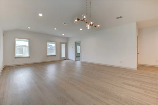 $2,750 | 7715 Smooth Vly Court, Rosharon, TX 77583