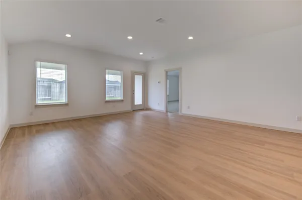 $2,750 | 7715 Smooth Vly Court, Rosharon, TX 77583