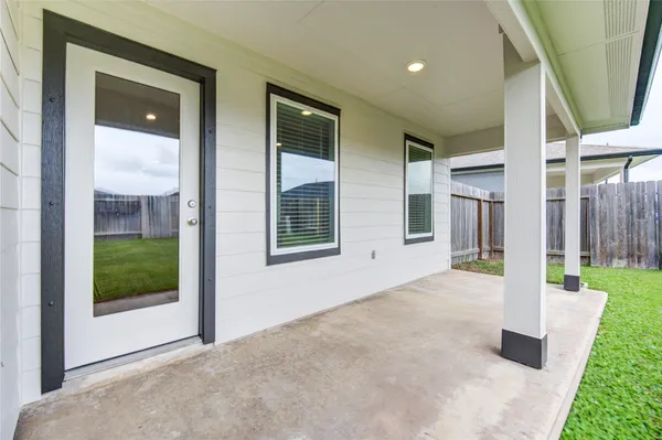 $2,750 | 7715 Smooth Vly Court, Rosharon, TX 77583