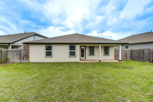 $2,750 | 7715 Smooth Vly Court, Rosharon, TX 77583