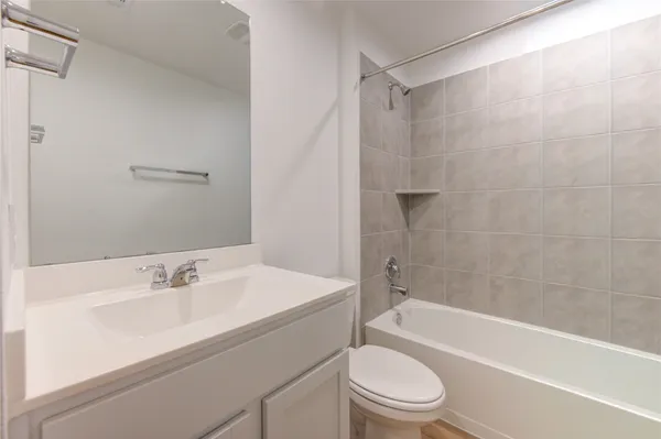 $2,750 | 7715 Smooth Vly Court, Rosharon, TX 77583