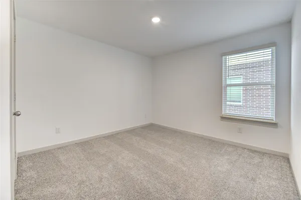 $2,750 | 7715 Smooth Vly Court, Rosharon, TX 77583