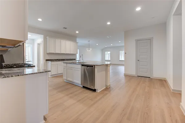 $2,750 | 7715 Smooth Vly Court, Rosharon, TX 77583