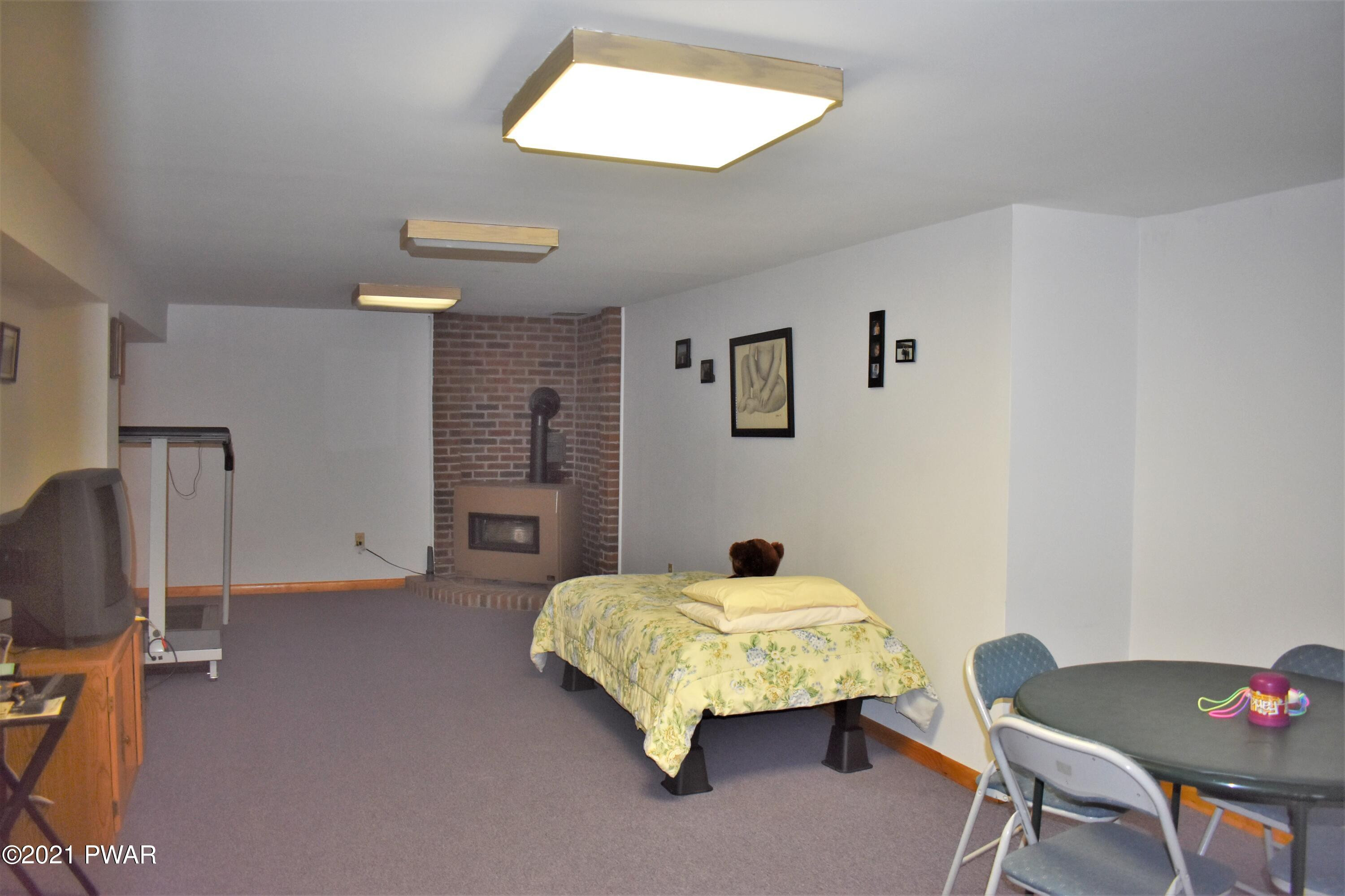 100 Summer Hill Road Hawley, PA 18428 - Photo 12 of 40