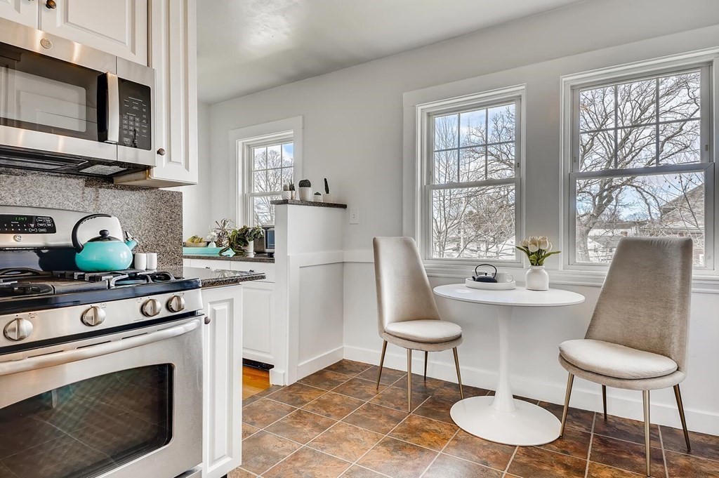 86 Creeley Road, Unit 86 Belmont, MA 02478 - Photo 10 of 30 Gallery Image 10