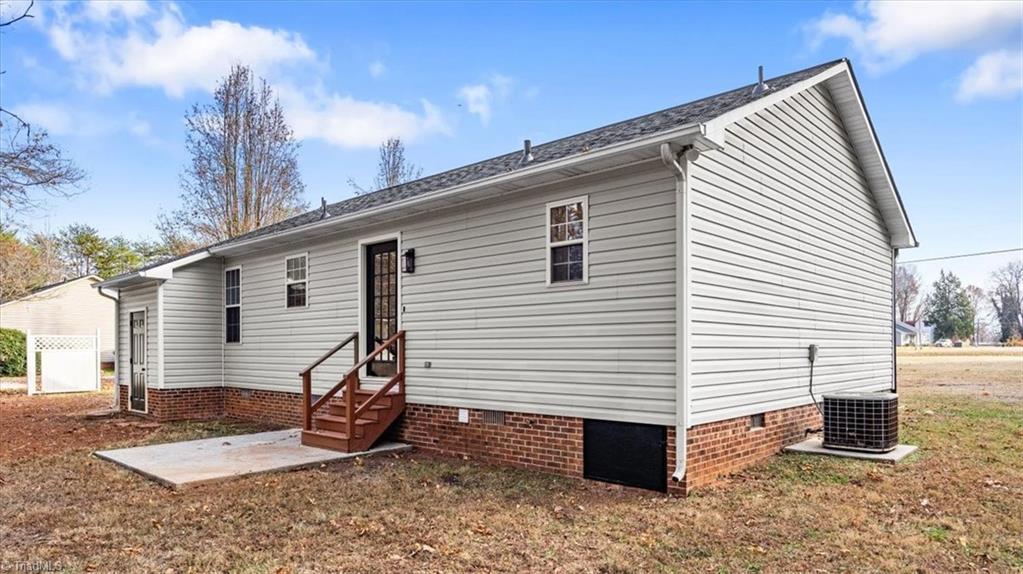 4571 Troxler Mill Road Gibsonville, NC 27249 - Photo 29 of 33