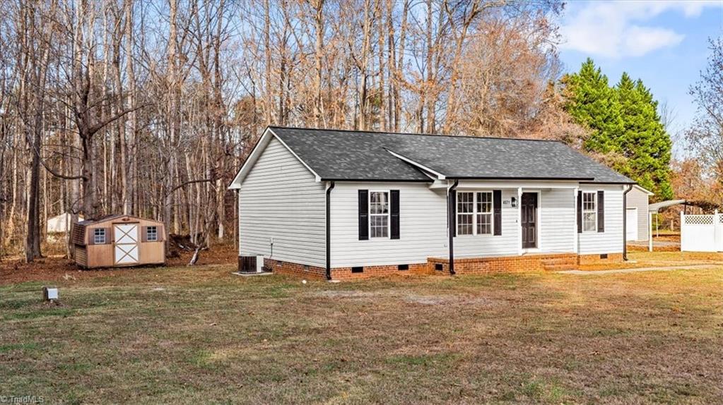 4571 Troxler Mill Road Gibsonville, NC 27249 - Photo 4 of 33