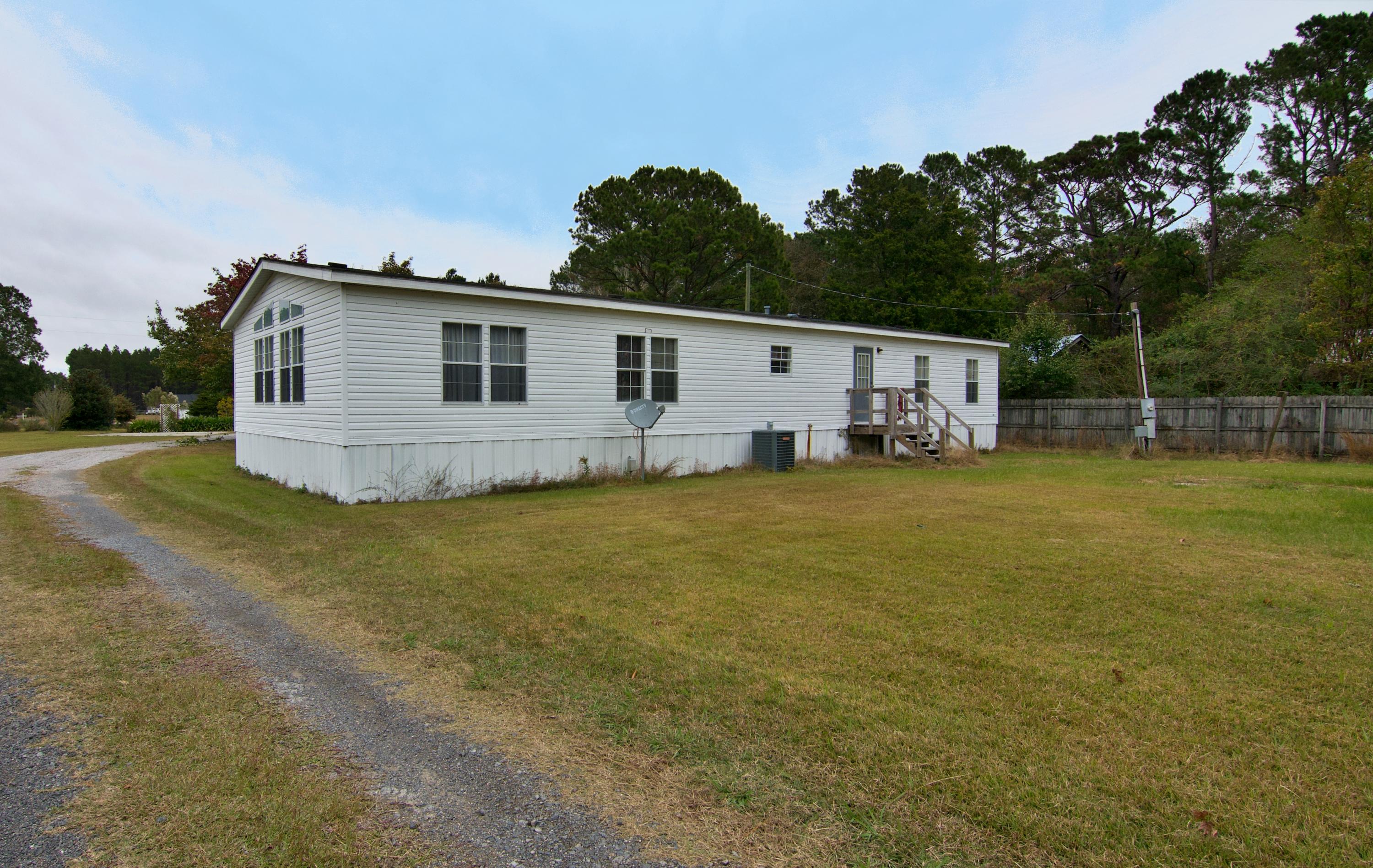 8482 Doar Road Awendaw, SC 29429 - Photo 24 of 27 66