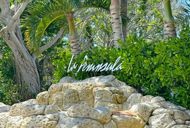 $1,099,000 | 105 La Peninsula Boulevard, Unit 105, Naples, FL 34113