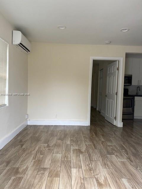 5843 Harding Street Hollywood, FL 33021 - Photo 5 of 8