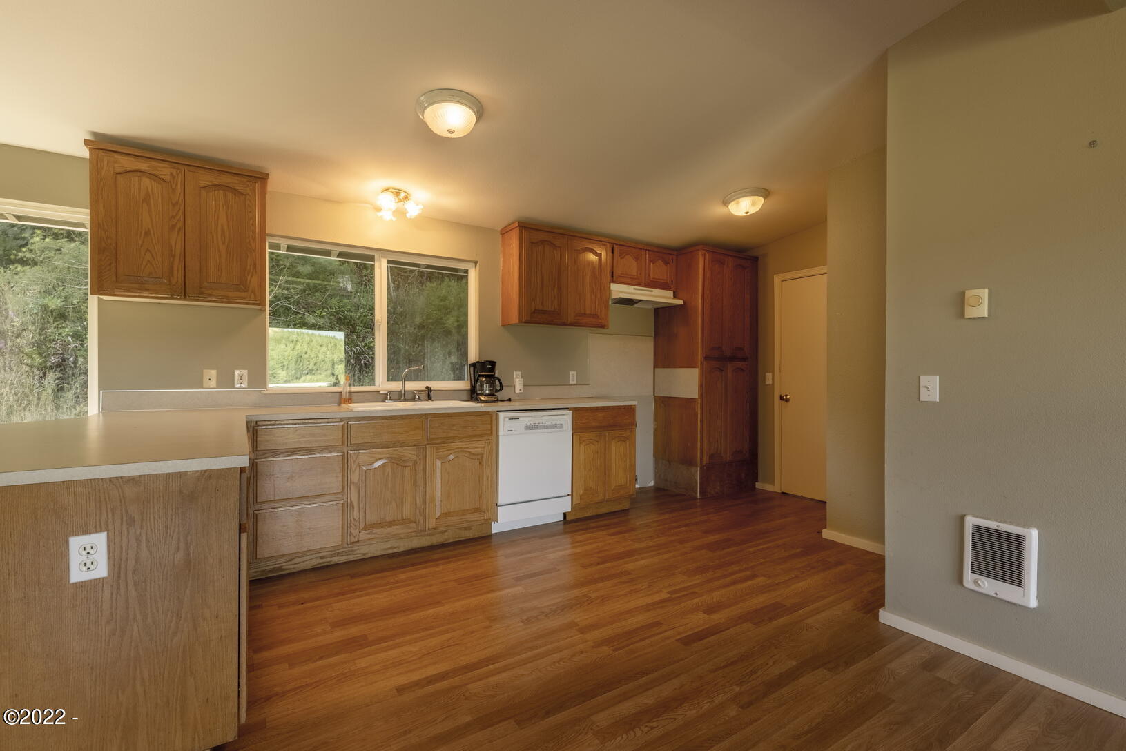 3028 Hidden Valley Road Newport, OR 97365 - Photo 6 of 23 Kitchen