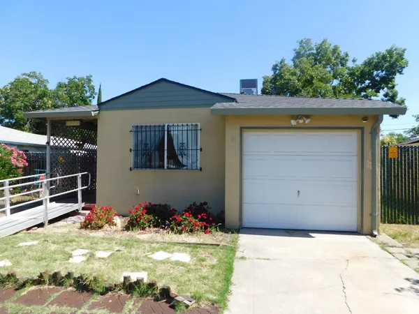 $319,000 | 520 East Mendocino Avenue, Stockton, CA 95204